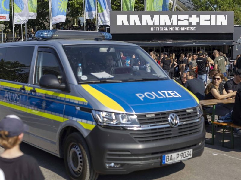 Rammstein: Die Polizei ist alarmiert.