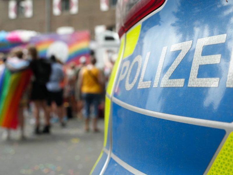 Polizeiauto beim CSD in Köln (NRW)