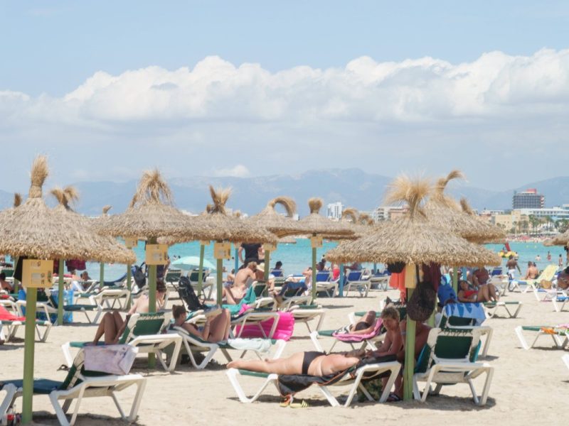 Urlaub auf Mallorca endet für Touristen nach Ballermann-Party in völliger Erblindung.
