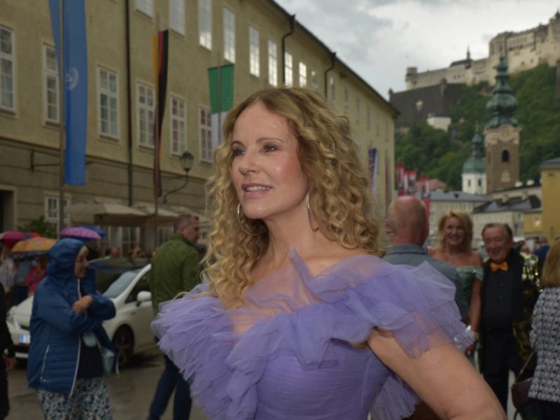 RTL-Star Katja Burkard: Ihre Fans sind schockiert.