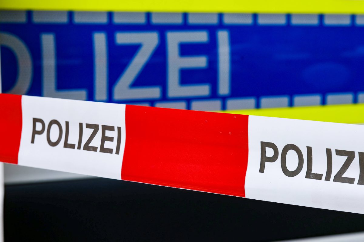 Dortmund: Mann sticht auf seine Ex ein, trotz Baby.