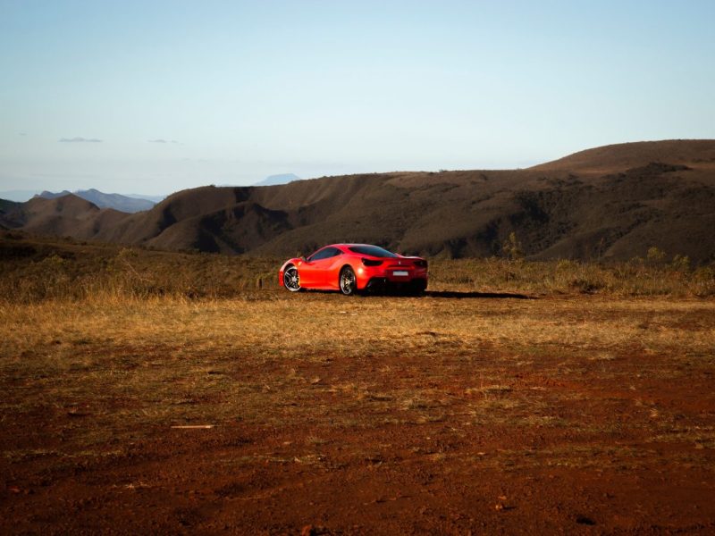 Der Urlaub in Italien endete für zwei Ferrari-Fahrer tödlich. (Symbolfoto)