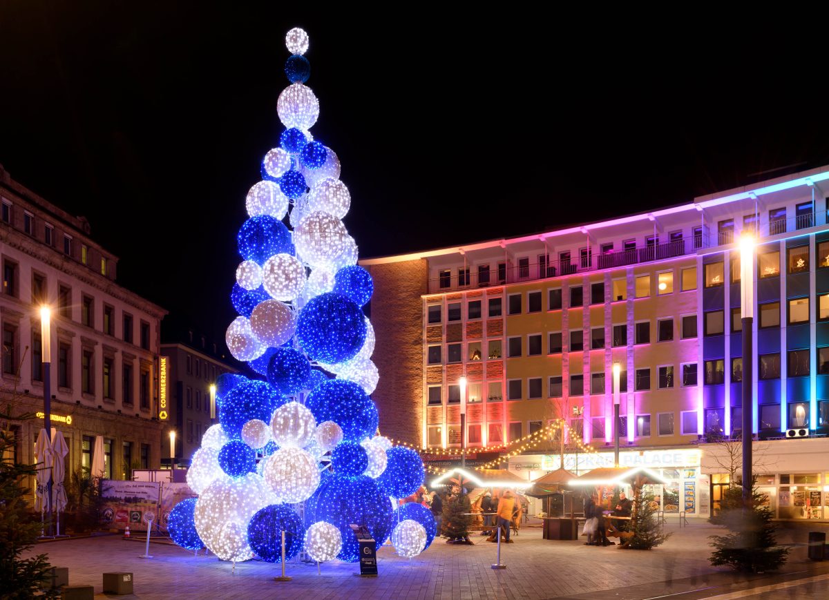 Auf dem Weihnachtsmarkt in Gelsenkirchen gibt es am Freitag eine Spendenaktion. Schalker Fans aufgepasst.