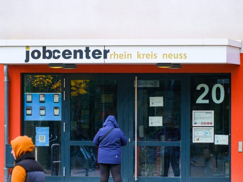 Bürgergeld-Empfänger aus NRW gibt zu: „Der Staat geht mir am Arsch vorbei“