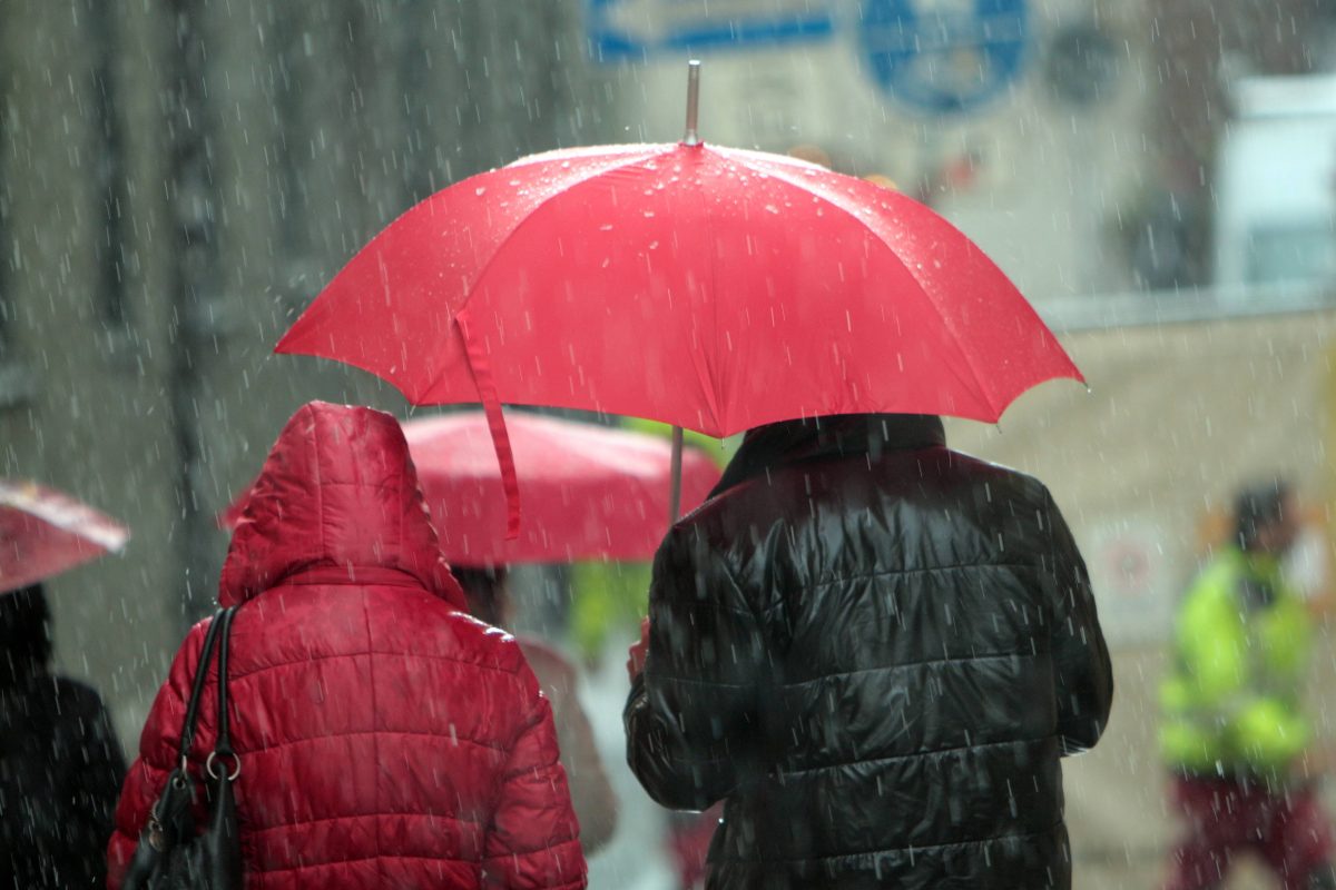 Ein Experte wagt eine Prognose für das Wetter in NRW.