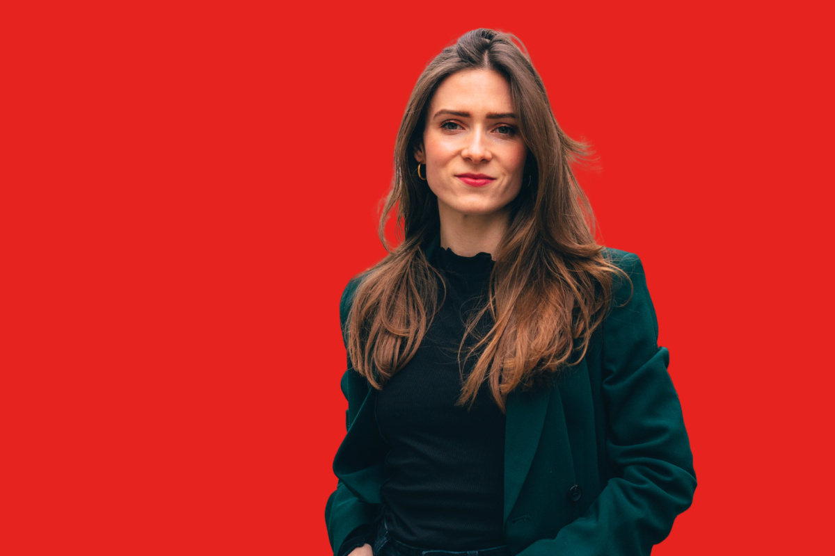 Die Politik findet schon lange nicht mehr nur im Radio und auf den Titelseiten statt - sondern auch auf TikTok. Wie sich die Politik ins Internet verlagert und was dabei zu beachten ist, erklÃ¤rt Journalistin und Politik-Influencerin, Nina Poppel.