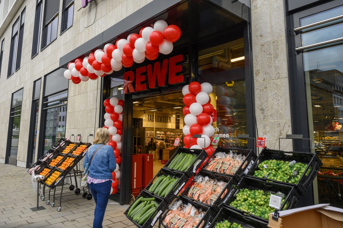 Rewe wird bald einige neue Filialen eröffnen.