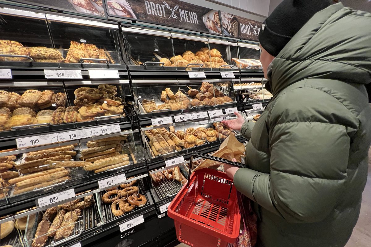 Supermärkte wie Edeka, Rewe und Co. wollen ihren Kunden so mehr Geld abknöpfen.