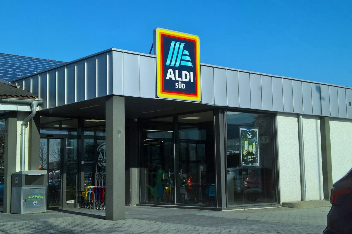 Bei Aldi-Süd könnte es bald eine Revolution an den Kassen geben.