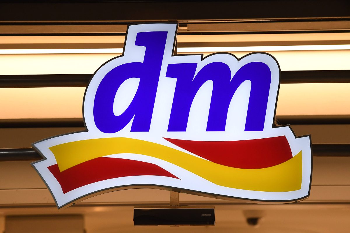 dm