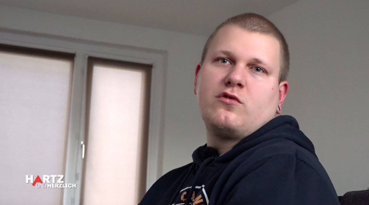 Mit BÃ¼rgergeld kommen nur die Wenigstens gut Ã¼ber die Runden. Doch bei Jean (22) ist das anders. Er bekommt jetzt zu viel Geld.
