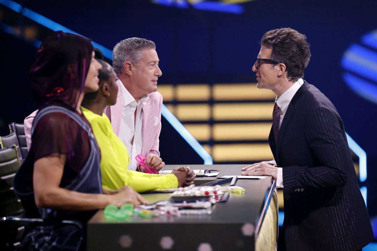 Bei â€žLet's Danceâ€œ stehen nicht nur die TanzkÃ¼nste der Teilnehmer im Vordergrund. Das beweist vor allem dieser RTL-Star und erntet Kritik!