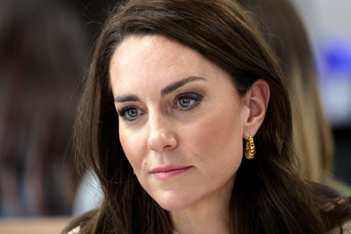 Kate Middleton ist für ihre tiefe Fürsorge für andere bekannt. Ihr Herz schlägt vor allem für Kinder. Nun berührt sie mit DIESER Geste...