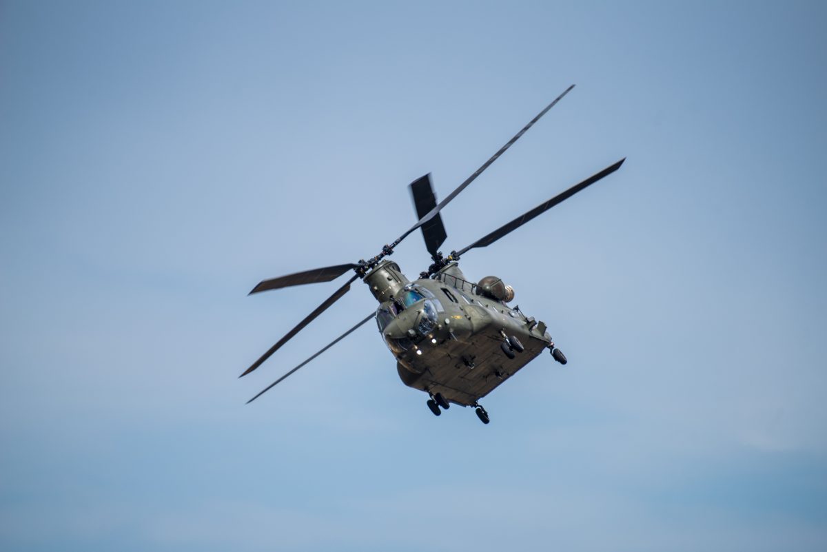 In Duisburg beobachteten die Anwohner merkwürdige Hubschrauber am Himmel.