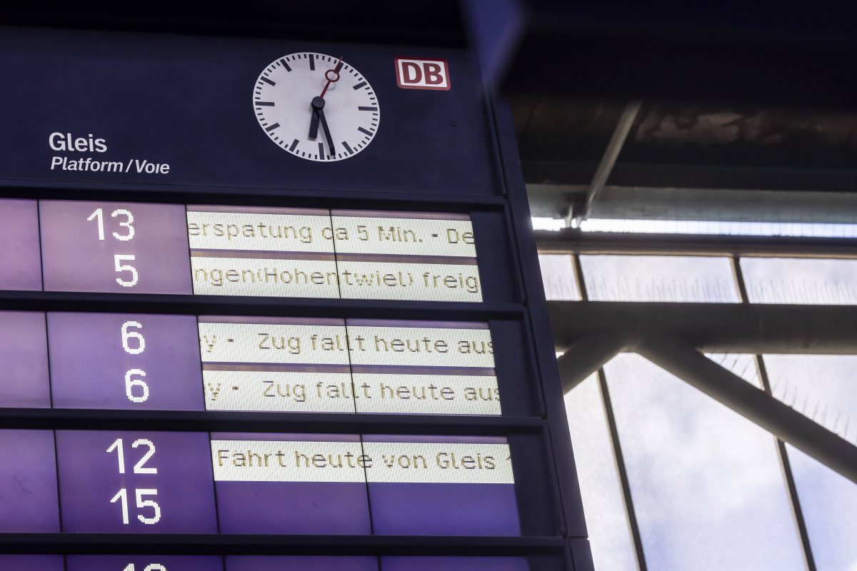 Briten warnen bereits vor der Deutschen Bahn während der EM 2024.