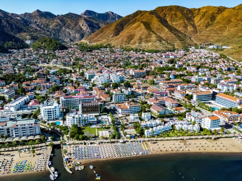 Urlaub in der Türkei: Eine Familie sorgte für einen Ausnahmezustand am Strand.