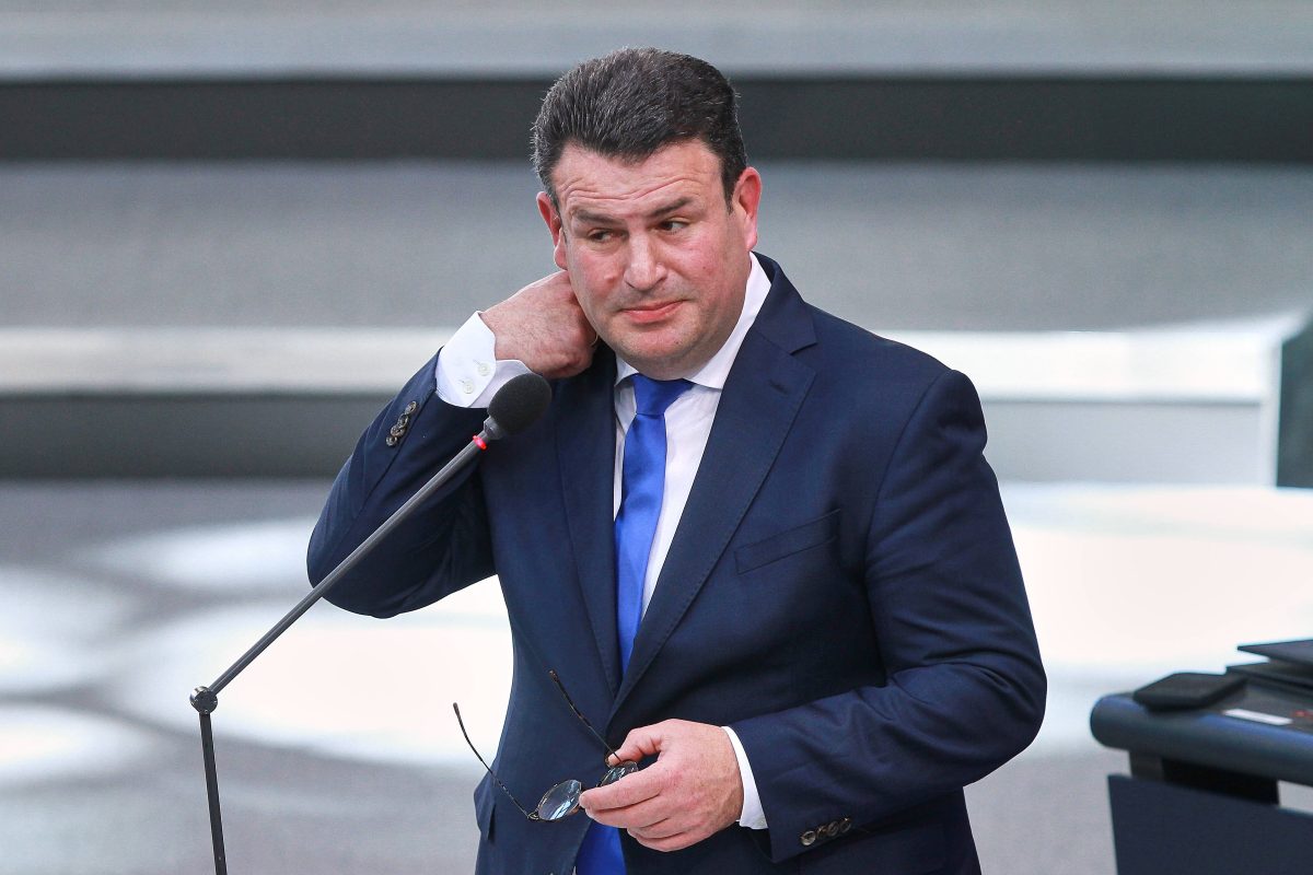 Arbeitsminister Hubertus Heils (SPD) rÃ¼ckt mit AnkÃ¼ndigung zum BÃ¼rgergeld 2025 raus. Das sind keine guten Neuigkeiten fÃ¼r EmpfÃ¤nger.