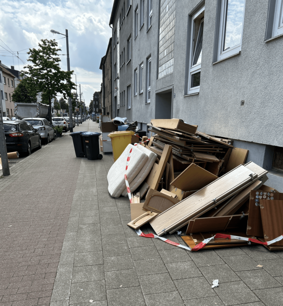 Dieser Sperrmüll in Gelsenkirchen sorgte für reichlich Ärger.