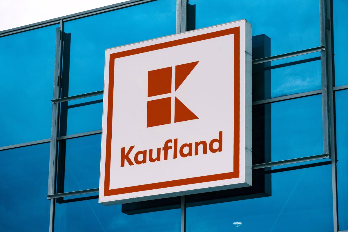 Kaufland: Kunden sehen Foto von 1992 und können es nicht glauben.