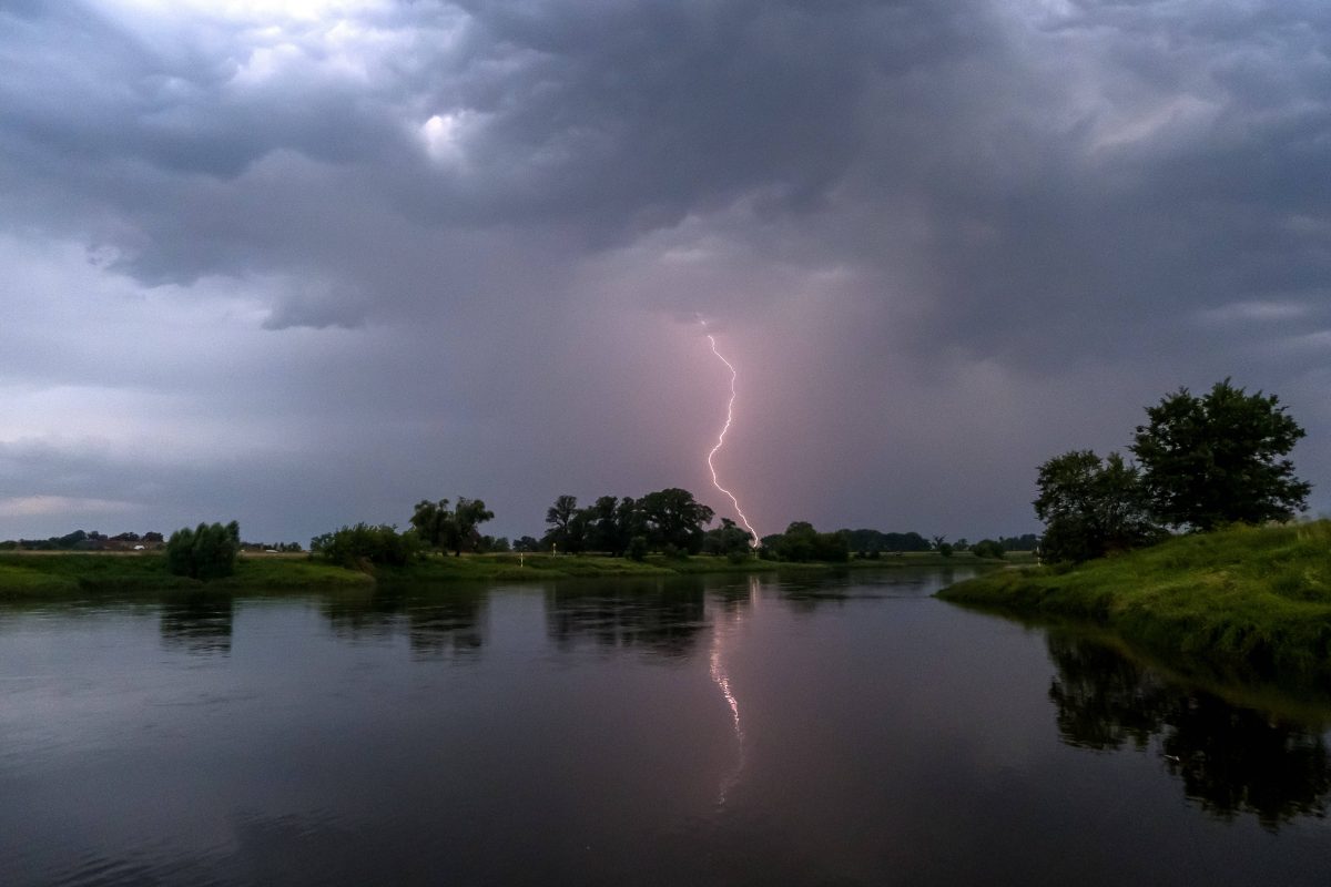 Wetter in NRW: So geht es nach den Sommertagen und den Unwettern im Juli weiter.