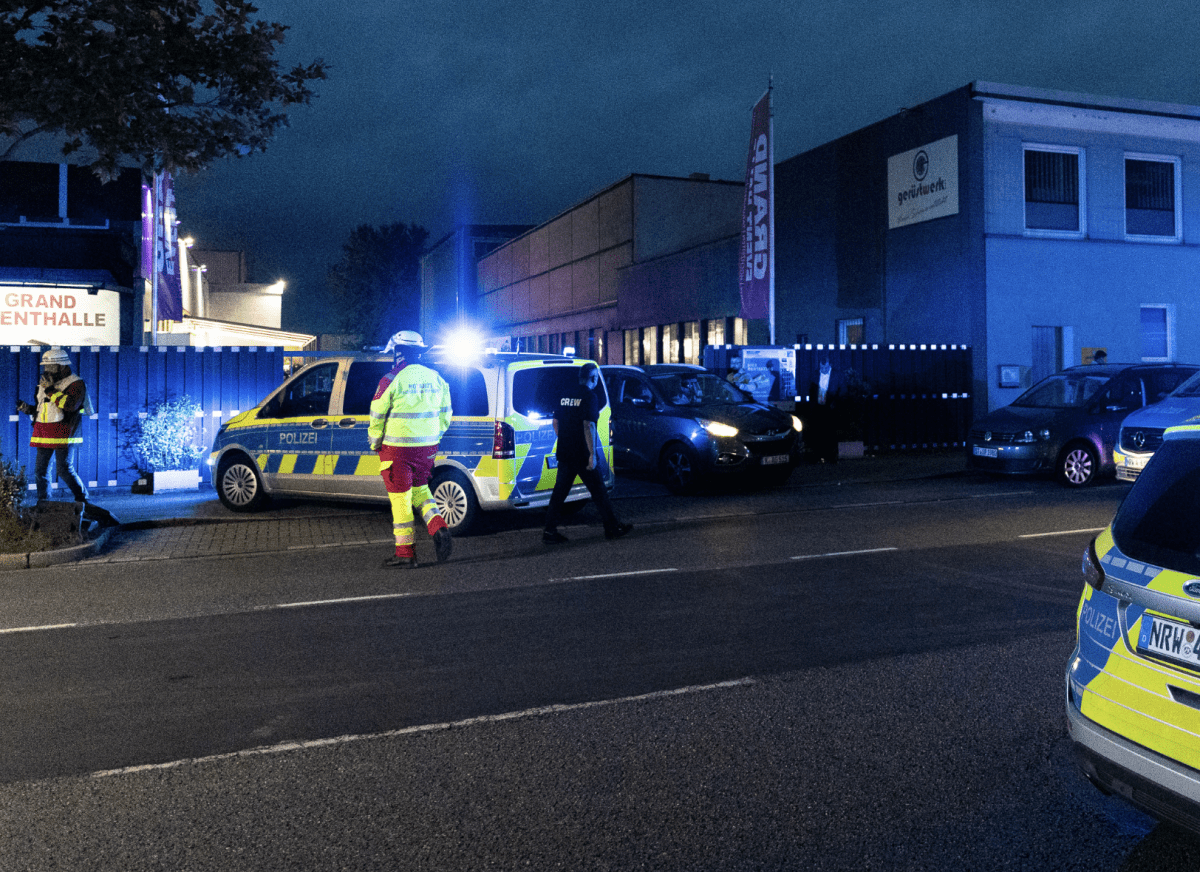 Mülheim: Auseinandersetzung auf Hochzeit löst Großeinsatz aus