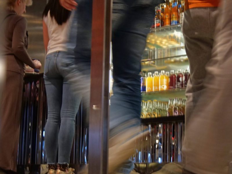 Kreuzfahrt-Reisende erleben an den Bars der Aida eine herbe Enttäuschung!