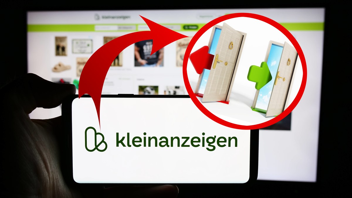 Eine Hand hält ein Smartphone auf dem Kleinanzeigen geöffnet ist. Ein Pfeil zeigt symbolisch auf eine Eingangs- und Ausgangstür zum Erstellen beziehungsweise Löschen eines Accounts.