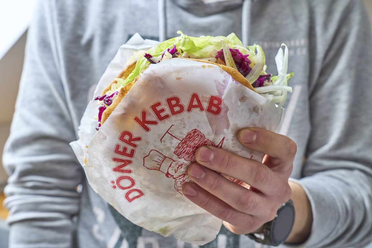 Ein US-Amerikaner in NRW sorgt mit seinem Döner-Geschmack für Wirbel! (Symbolfoto)