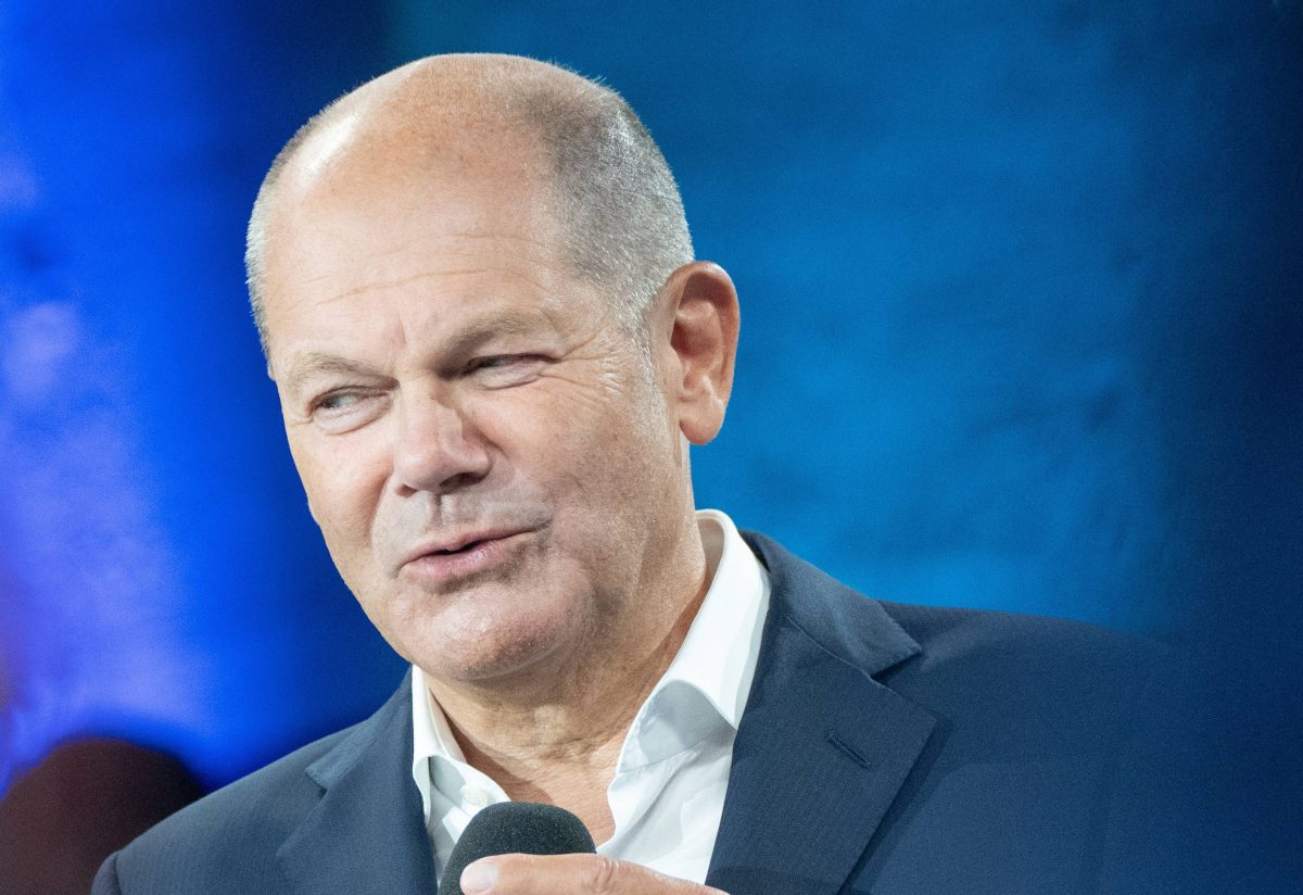 Olaf Scholz selbstironisch.