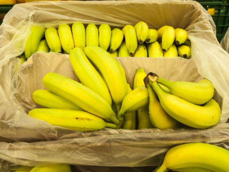 NRW: Discounter-Mitarbeiter öffnen Obstkisten – was sie darin finden, will kein Kunde wissen