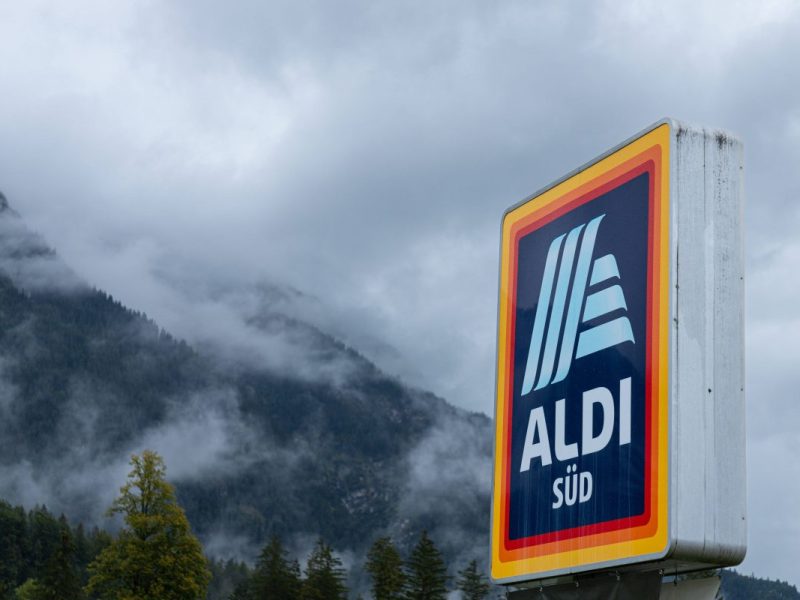 Aldi, Edeka, Netto und Co.: Wichtige Entscheidung steht kurz bevor – für Schnäppchenjäger könnte sich viel ändern