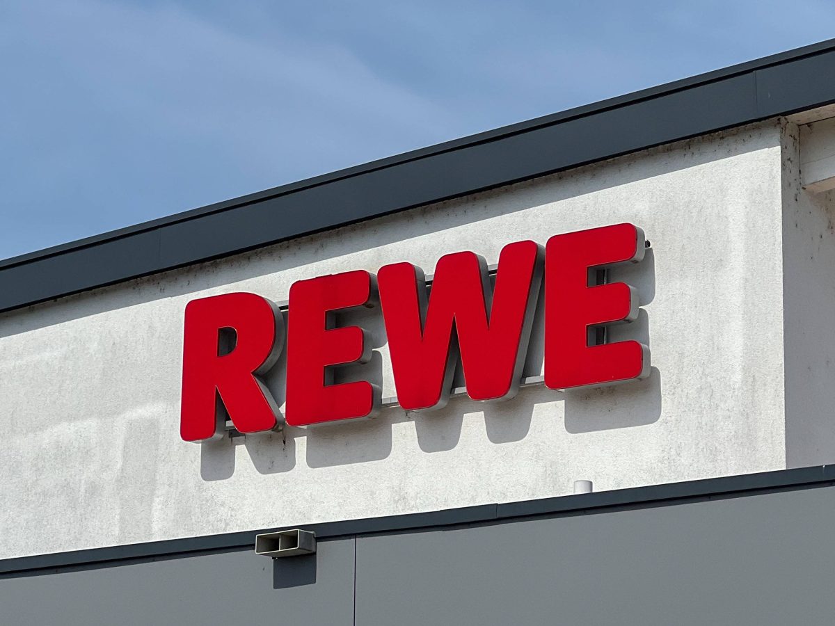 Bei Rewe wird in Zukunft eine groÃŸe VerÃ¤nderung geben. FÃ¼r alle Kunden kÃ¶nnte das einen entscheidenden Unterschied machen.