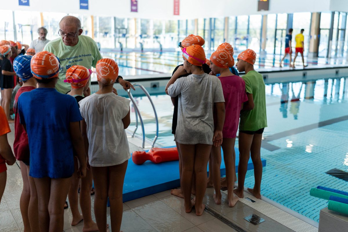 NRW Kinder schwimmen