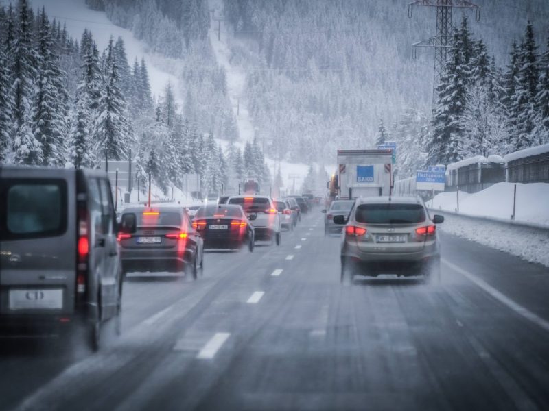 Verkehr: Winterreifen in Österreich