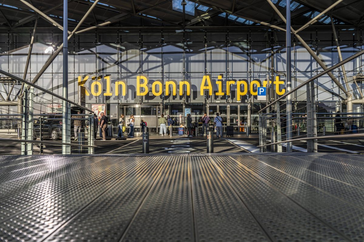 Flughafen KÃ¶ln/Bonn: Paukenschlag!