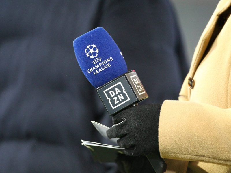 DAZN sorgt in der Fußballwelt mit einer XXL-Premiere für Aufsehen. Schießt der Streaming-Riese damit jedoch über das Ziel hinaus?