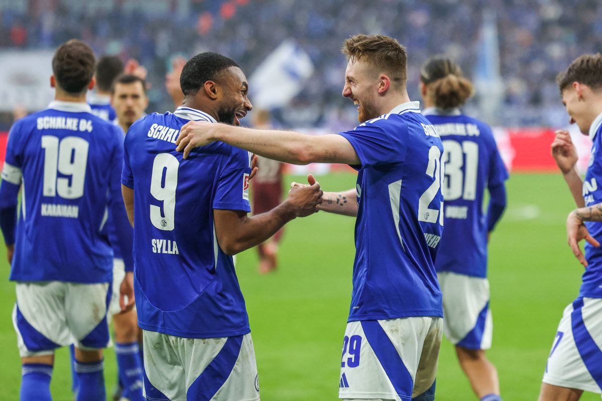 VerkÃ¼ndet der FC Schalke 04 bald eine VertragsverlÃ¤ngerung?