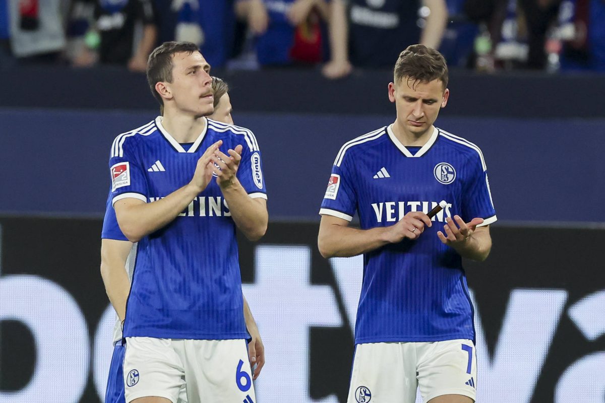 Beim FC Schalke 04 wir derzeit einiges auf den Prüfstand gestellt. Auch die Zukunft von einem Leistungsträger ist plötzlich offen.