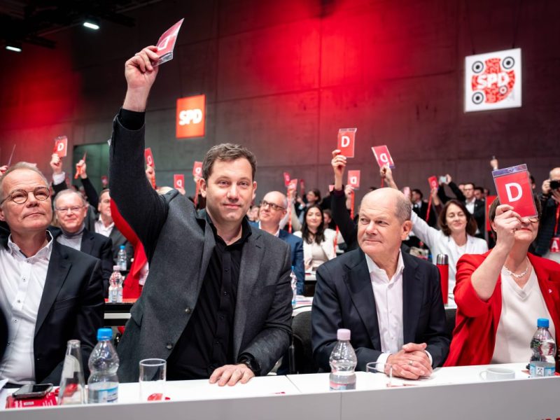 SPD-Krise: Klingbeil und Scholz.