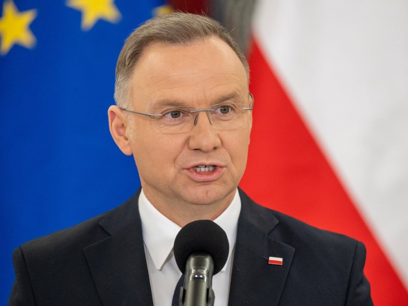 Krisenmodus an der Grenze: Duda zieht strikte Linie bei Asylanträgen! Polen verschärft seine Asylpolitik – Und das könnte die EU destabilisieren!